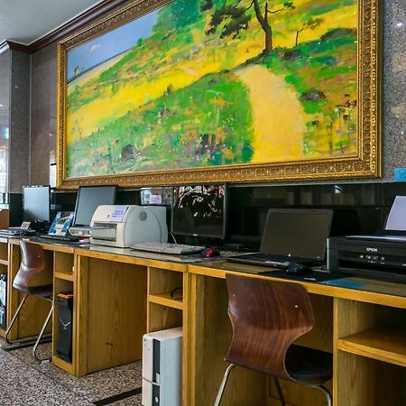 Fiore Hotel Gumi ภายนอก รูปภาพ